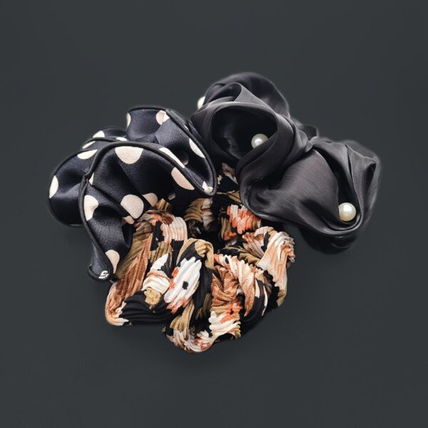 Super Scrunchies - Set of 3 - Big Size - Image 4